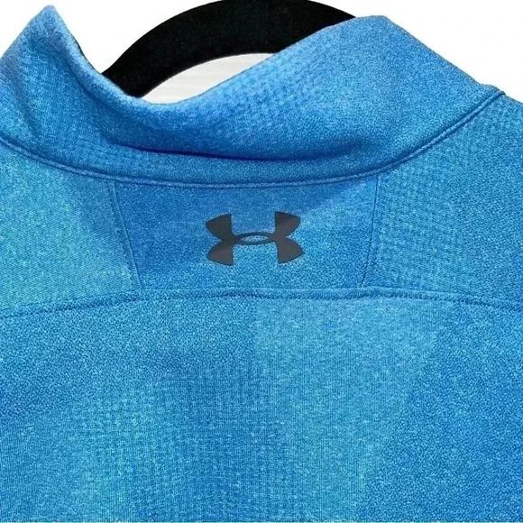 Under Armour Loose Tech Gear long sleeve 1/4 zip poly/elasterell blend shirt - Picture 3 of 12